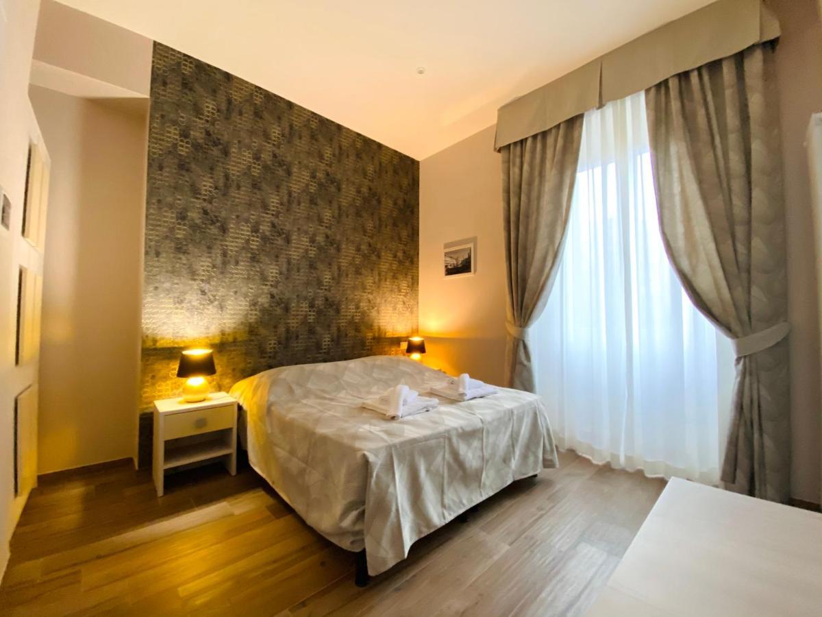 Hotelier 51 2* Rom